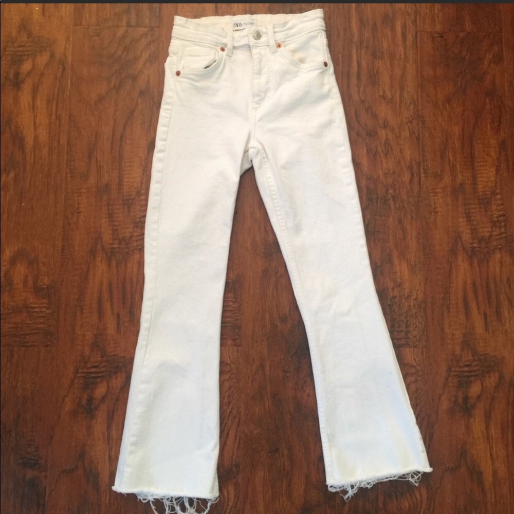 Zara White Cropped Flairs